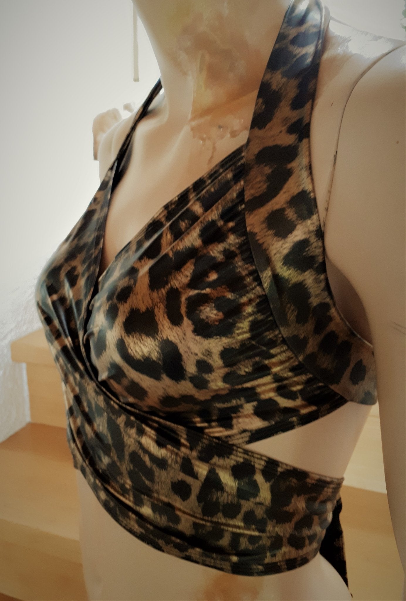 Bandage Wickel - Top Bikini Oberteil Leoprint Gold Metallic bauchfrei Tanzsport - Lycra - SEXSENSE