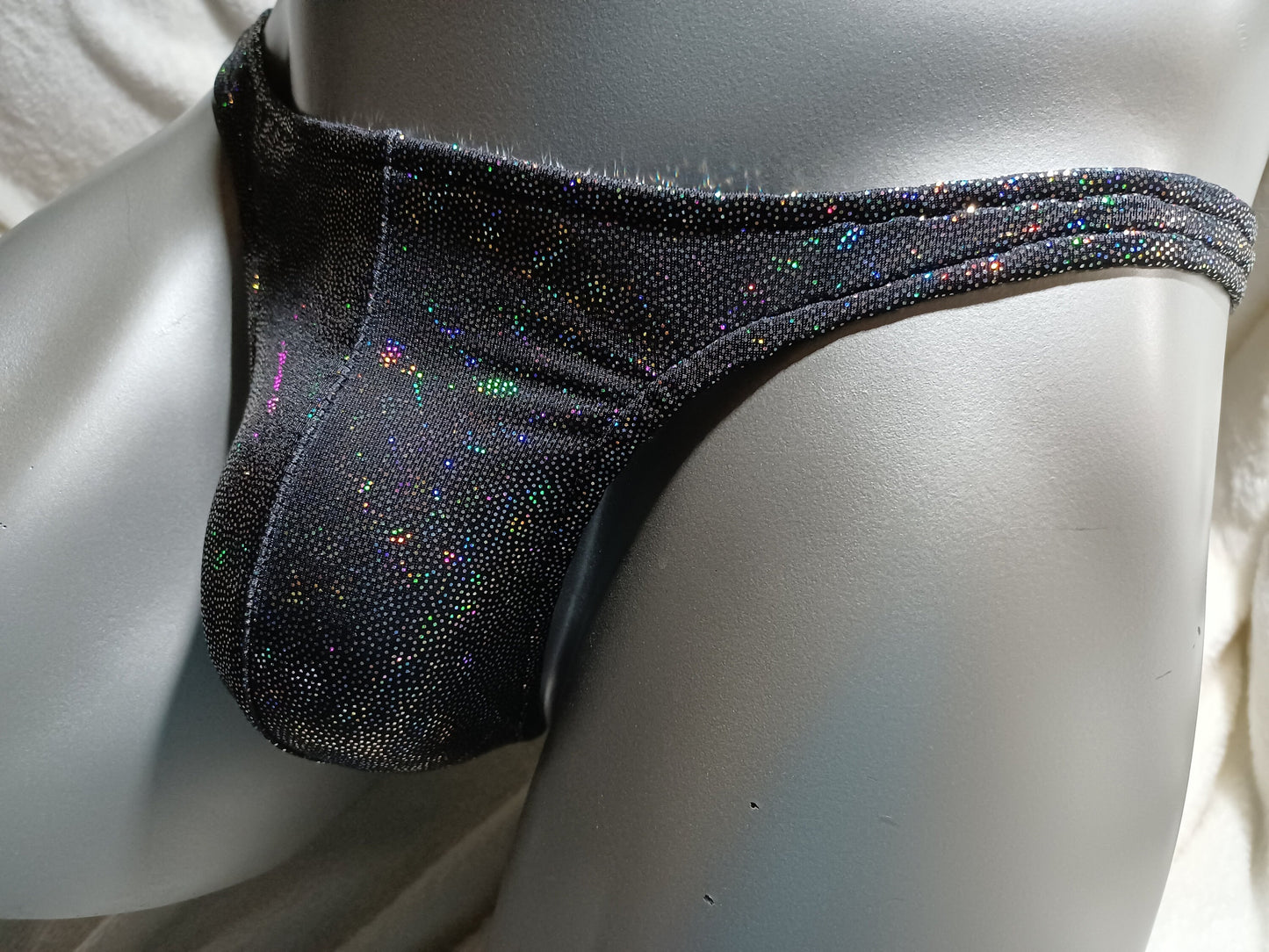 Badehose String Unikat schwarz Metallic Hologramm Gr. S/M Lycra Unikat