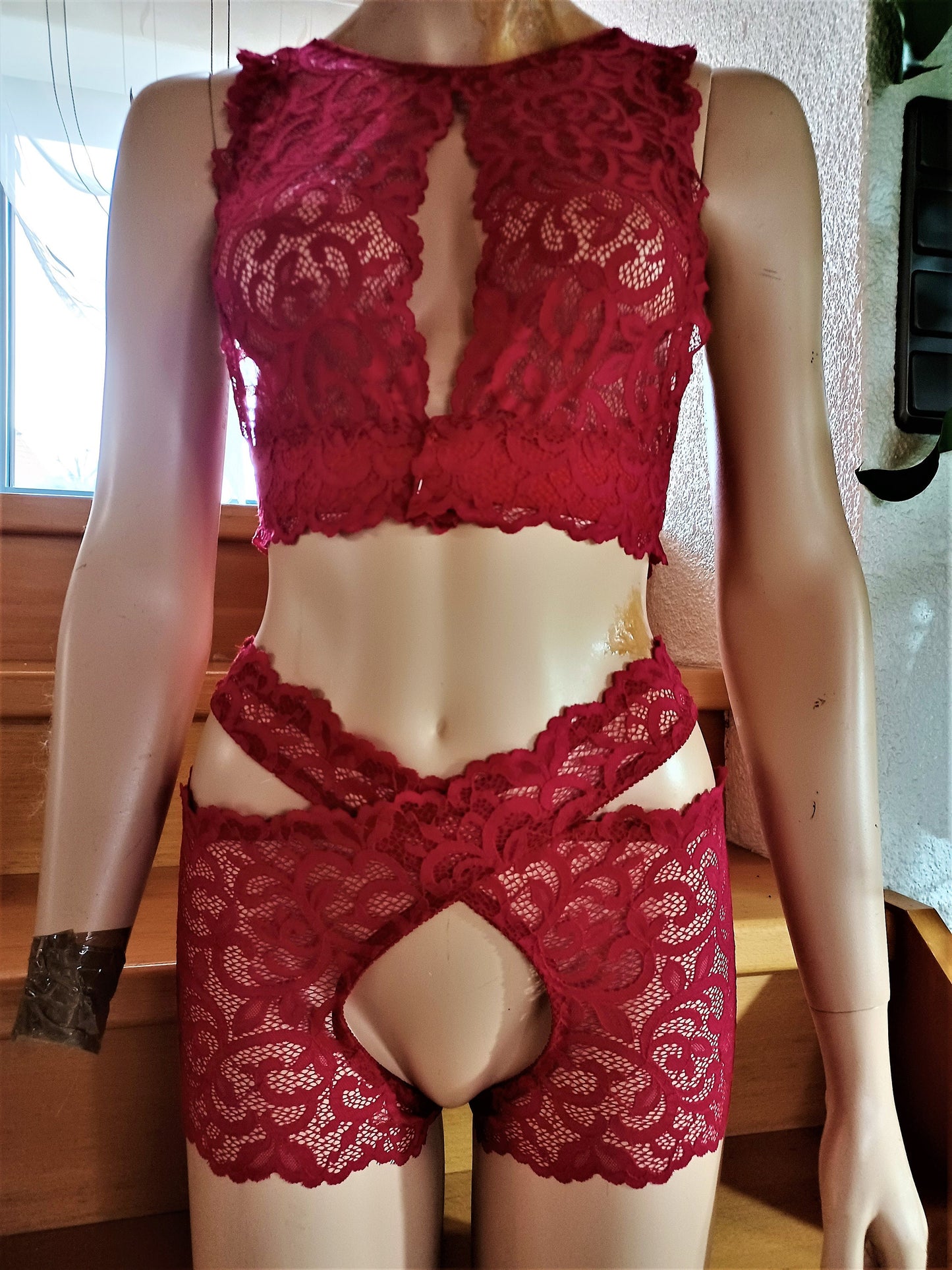 Damen Stay Hip, ouvert Oberschenkelschoner, Strumpfbänder Straps, elastische Spitze rot Halterloser UNIKAT, sexy Dessous, Fetisch