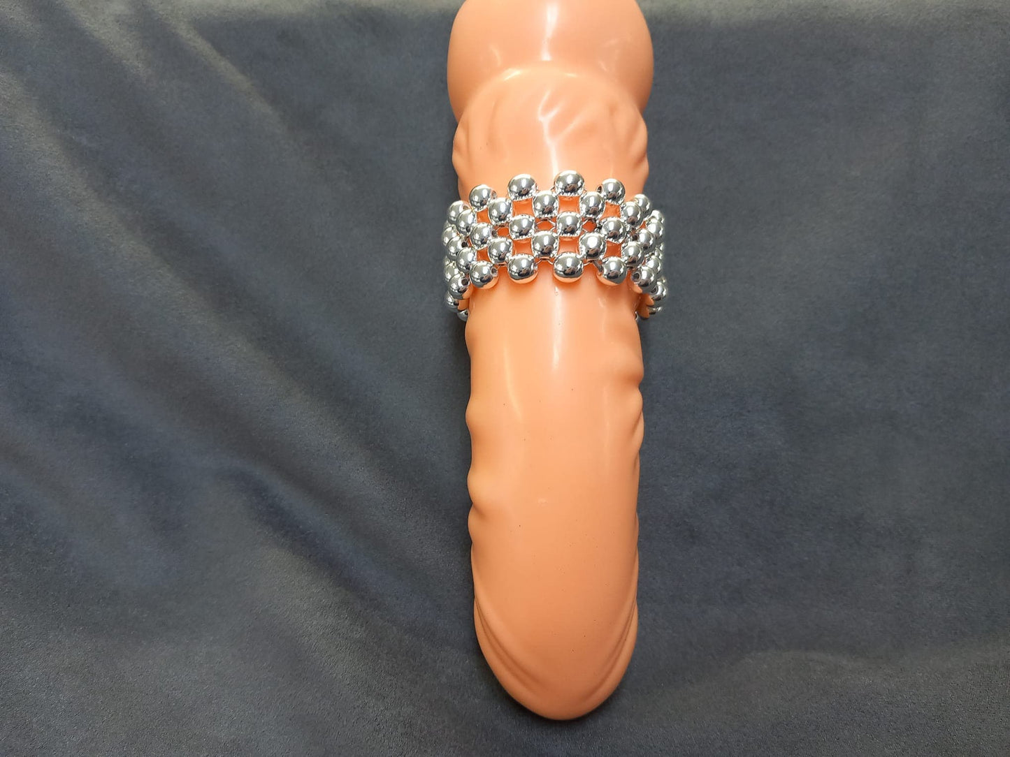 Penisring Kinky Masturbator 75 rotierende Silber Hämatit-Perlen auf Chirurgenstahl Innen-Umfang ca 11,6cm