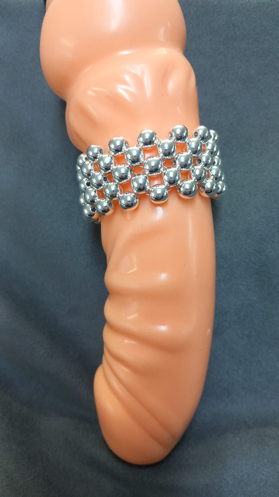 Penisring Kinky Masturbator 75 rotierende Silber Hämatit-Perlen auf Chirurgenstahl Innen-Umfang ca 11,6cm